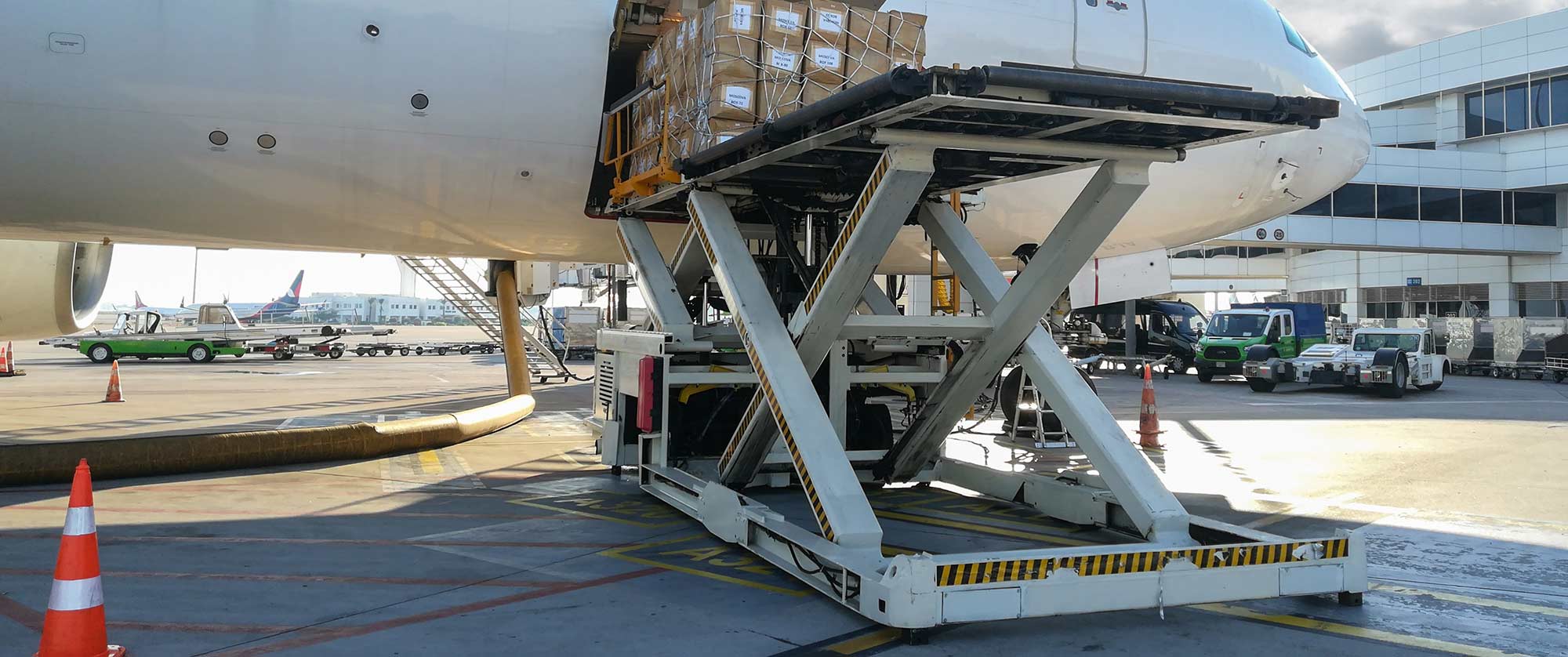 GROUND SUPPORT EQUIPMENT