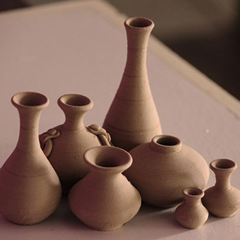 Ceramic & Pottery Handicrafts