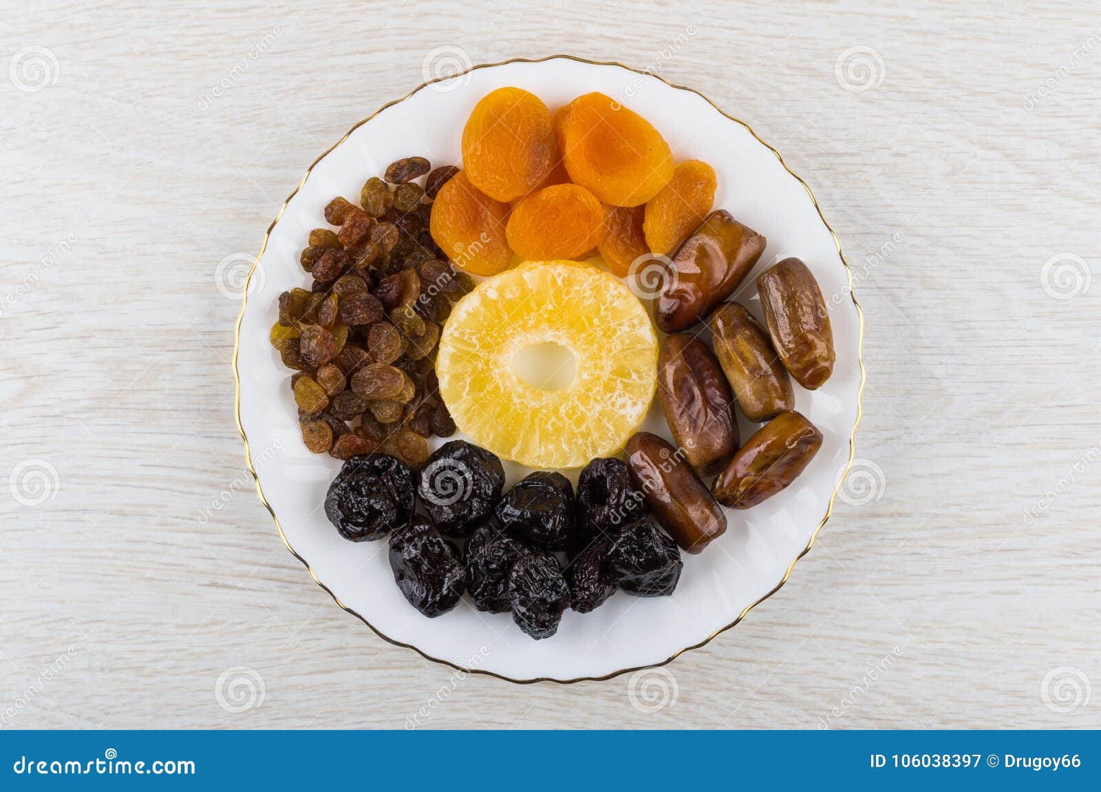 Dried Pome & Stone Fruits (Apples, Apricots, Prunes, Dates, Figs, Peaches)