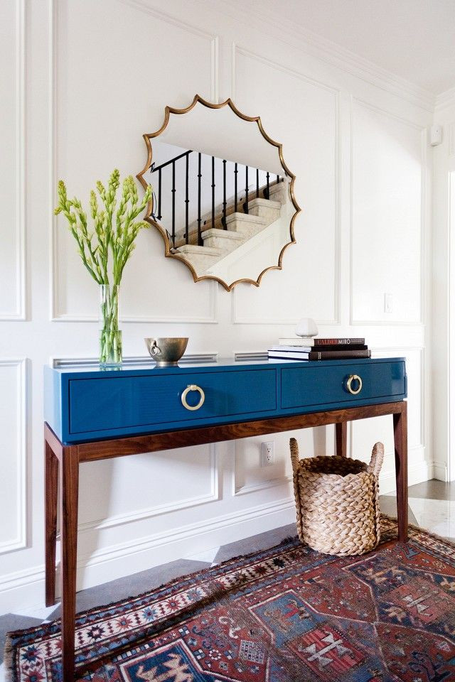 Lacquered Furniture
