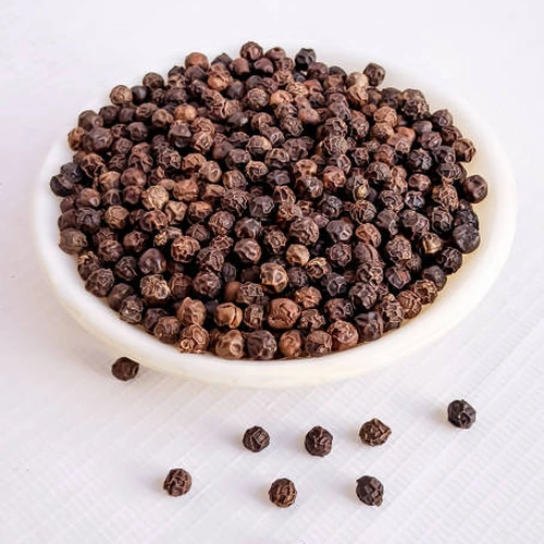 Whole Black Peppercorns for Spice Blends, Grinding, and Wholesale Supply image 8