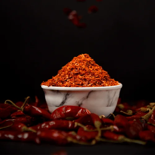 Premium Coarse Red Chili Flakes for Industrial Food Processing and Spice image 2