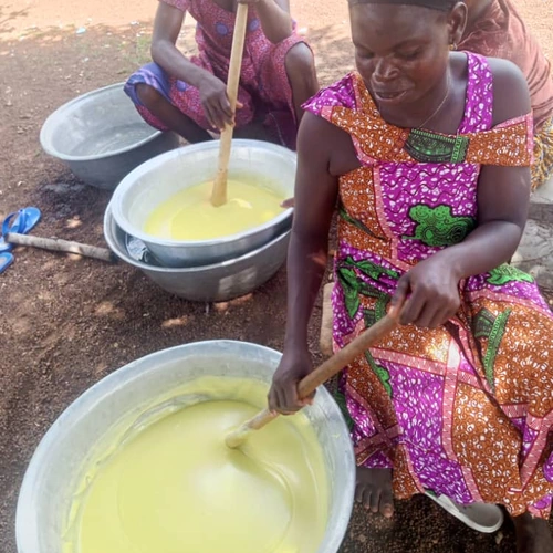 Traditional Sugarcane Jaggery Paste for Confectionery and Food Processing image 2