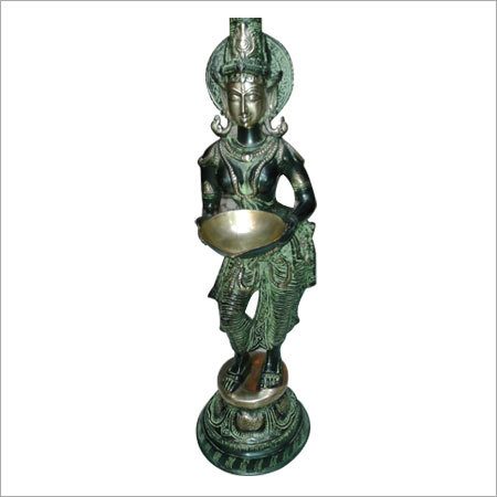 Brass Bowls & Showpieces