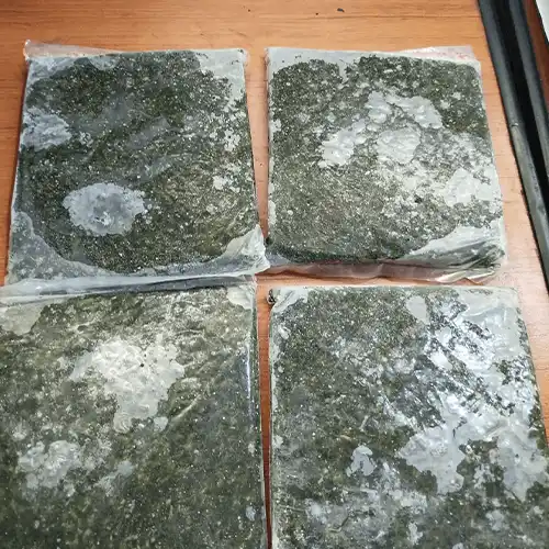 Premium Frozen Minced Molokhiya Leaves for Authentic Middle Eastern Culinary Applications image 2