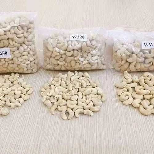 Raw Cashew Kernels W320 for Snack, Confectionery, and Wholesale Supply